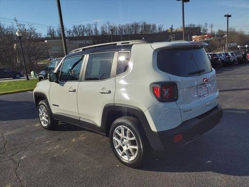 Certified 2021 Jeep Renegade Limited image 3