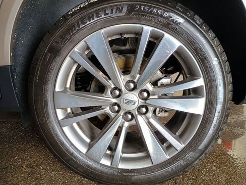 Used 2022 Cadillac XT5 Premium Luxury image 30