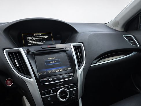 Used 2015 Acura TLX w/ Technology Package FWD image 30