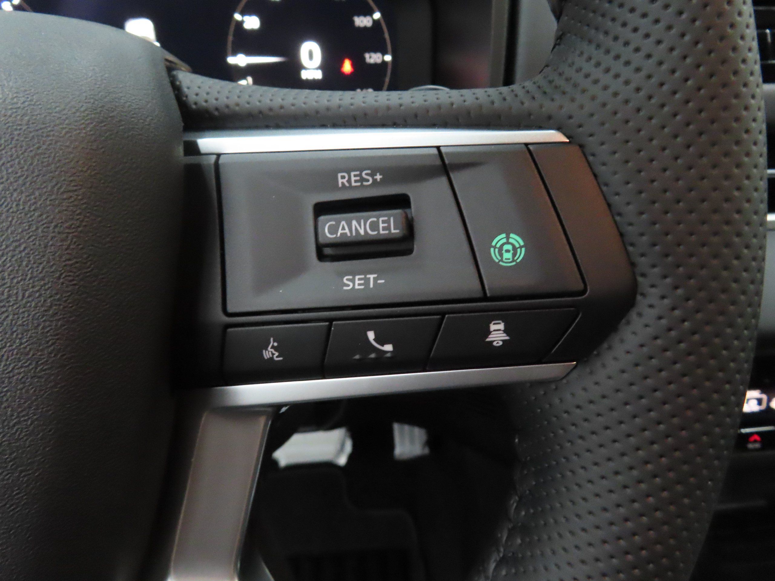 New 2026 Mitsubishi Outlander SEL AWD/4WD image 14