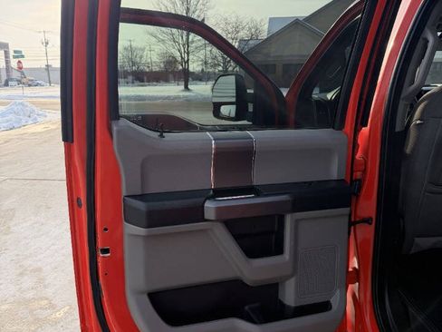 Used 2019 Ford F150 XLT w/ Max Trailer Tow Package image 29