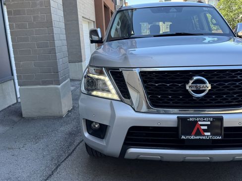 Used 2018 Nissan Armada Platinum w/ Interior Lighting Package AWD/4WD image 9