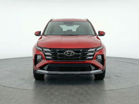Used 2025 Hyundai Tucson SEL image 2