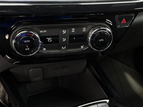 New 2026 Chevrolet Trax RS image 17