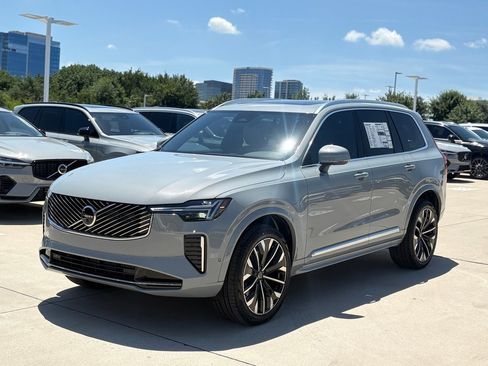 New 2026 Volvo XC90 B6 Plus w/ Protection Package Premier image 3