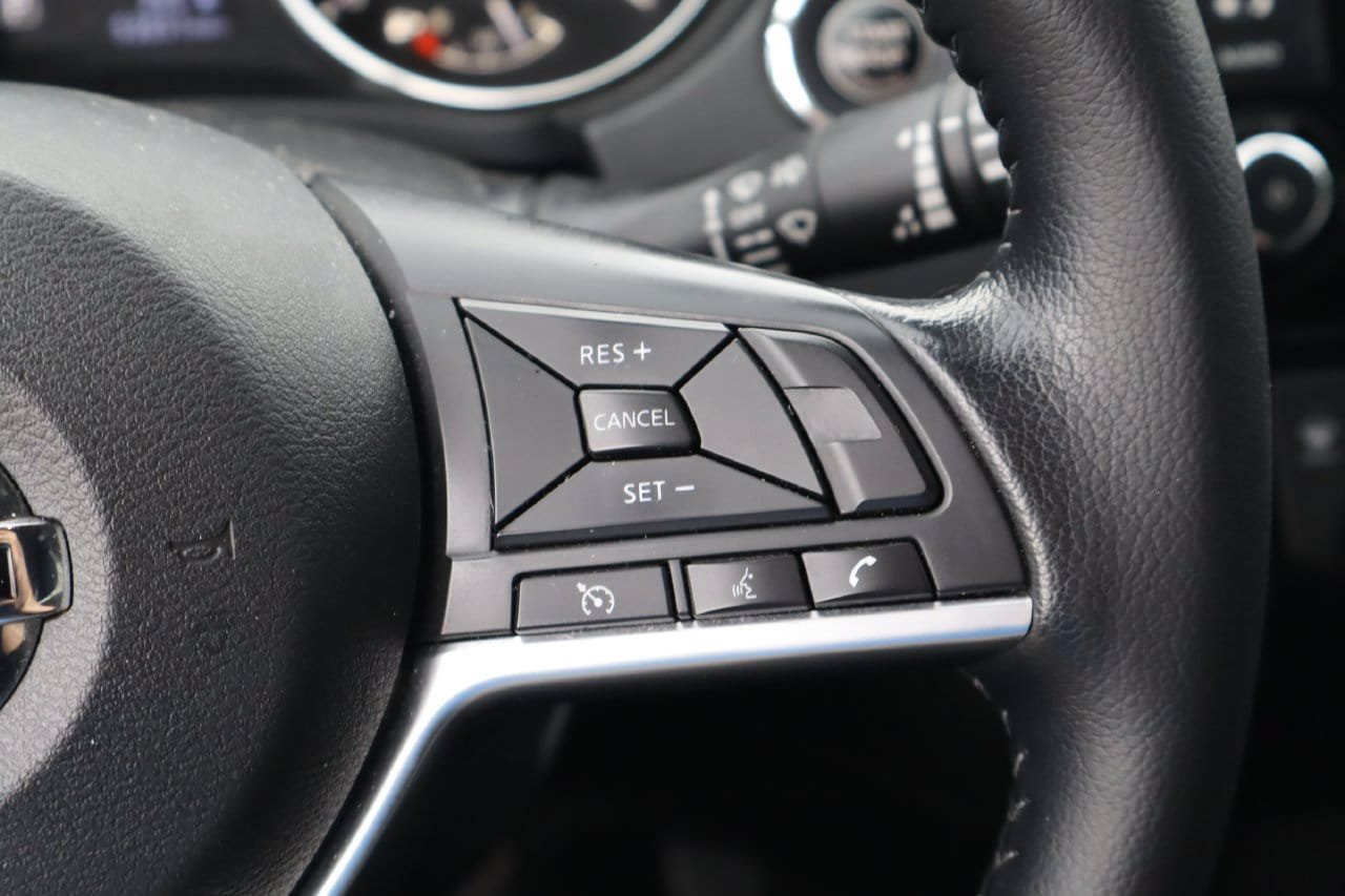 Used 2021 Nissan Rogue Sport SV FWD image 13