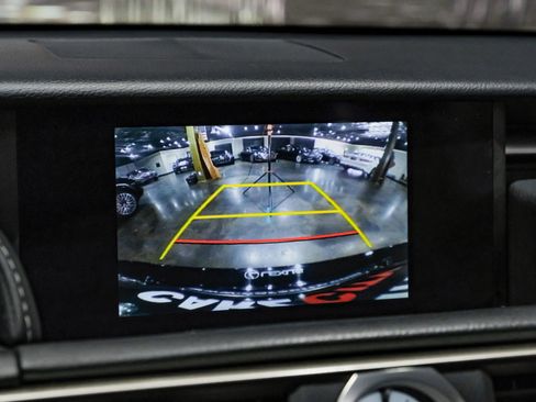 Used 2016 Lexus RC 200t image 22