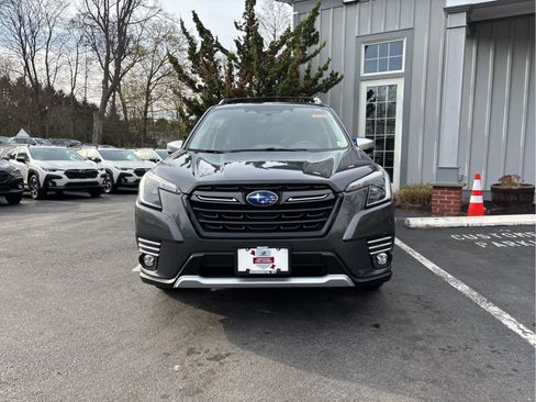 Used 2023 Subaru Forester Touring image 9
