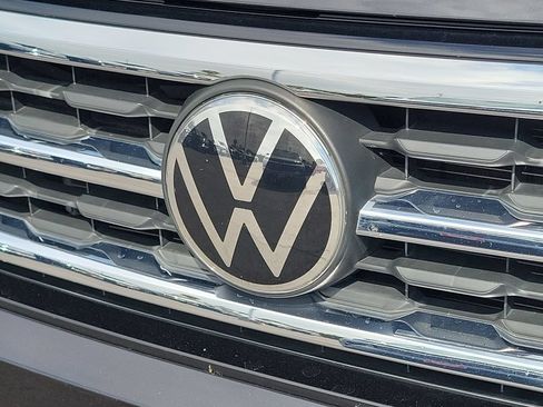 Used 2022 Volkswagen Atlas SE AWD/4WD image 30