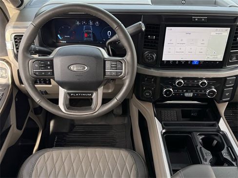 Used 2026 Ford F450 Platinum w/ Platinum Plus Package image 11