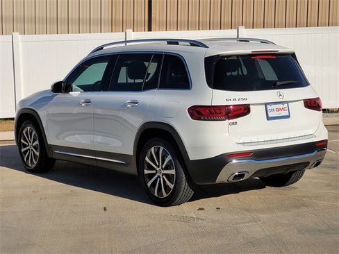 Used 2020 Mercedes-Benz GLB 250 GLB 250 image 6