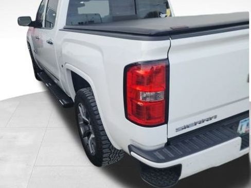 Used 2014 GMC Sierra 1500 SLT w/ All-Terrain Package image 10