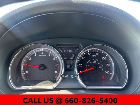 Used 2017 Nissan Versa SV image 13