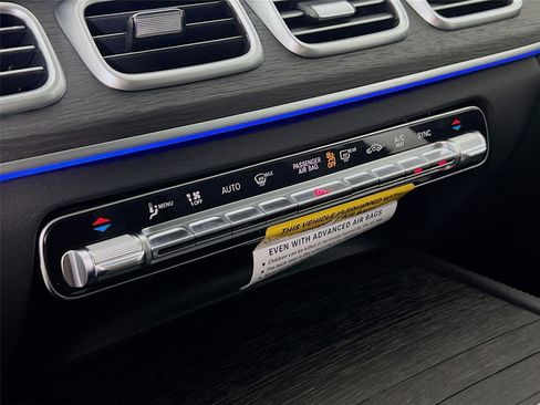 New 2026 Mercedes-Benz GLS 450 4MATIC image 16