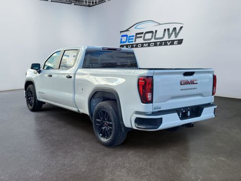 Used 2023 GMC Sierra 1500 Pro w/ Graphite Edition image 5