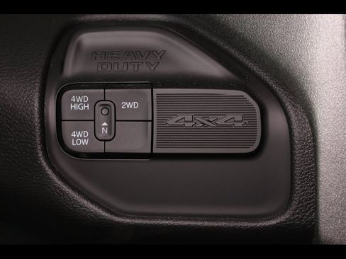 Used 2024 RAM 2500 Tradesman w/ Chrome Appearance Group image 12