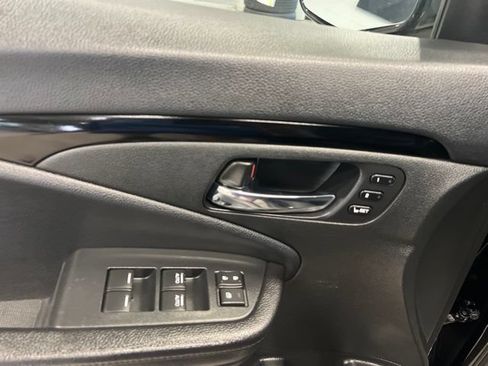Used 2017 Honda Pilot Elite image 31