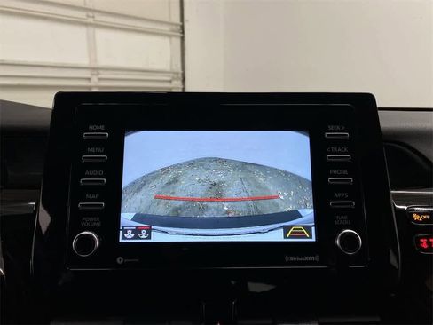 Used 2024 Toyota Camry SE image 26