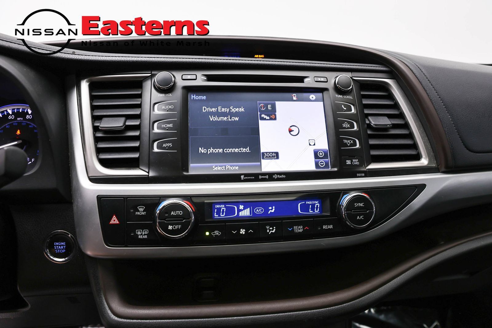 Used 2016 Toyota Highlander XLE AWD/4WD image 12
