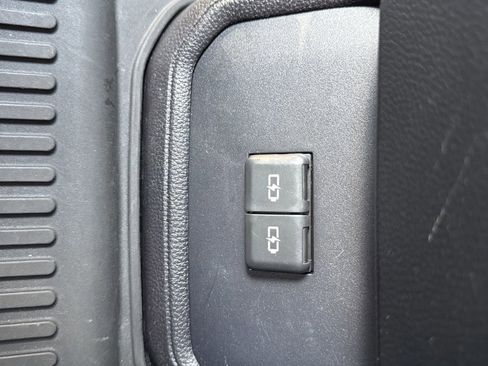Used 2022 Toyota Highlander XSE AWD/4WD image 33