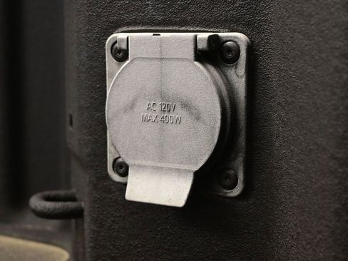 Used 2024 GMC Sierra 1500 Denali image 51