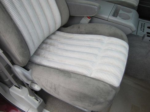 Used 1993 Chevrolet Silverado 1500 4x4 Regular Cab image 16