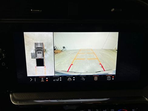 Used 2024 GMC Sierra 1500 Denali w/ Technology Package image 25