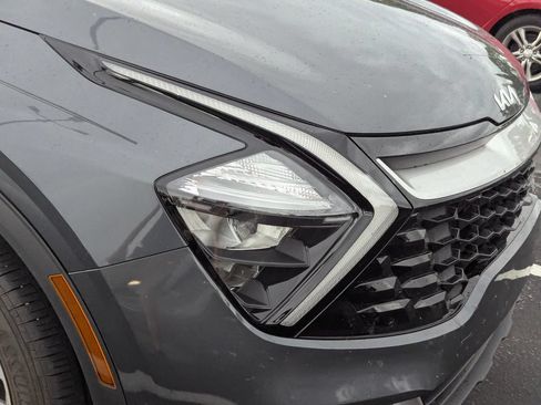 Certified 2023 Kia Sportage EX FWD image 7