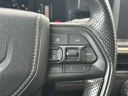 Used 2024 Toyota Tacoma SR5 AWD/4WD image 31