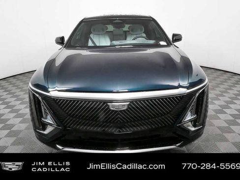 New 2026 Cadillac Lyriq Premium Luxury image 35