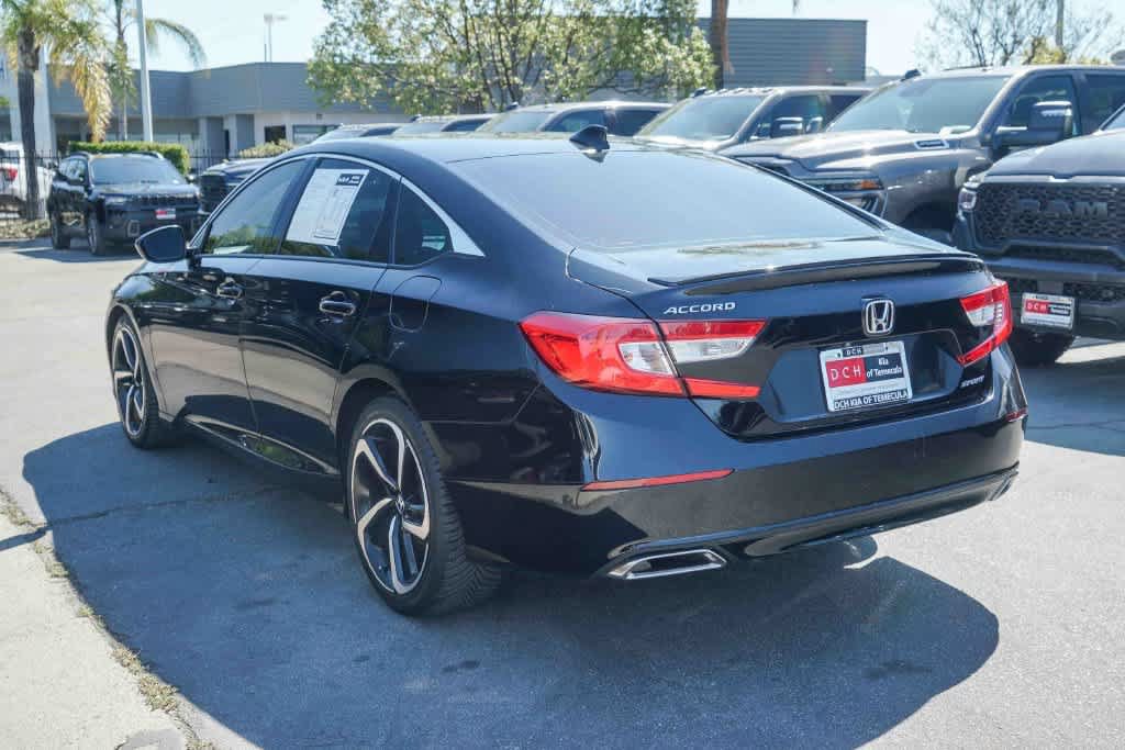 Used 2018 Honda Accord Sport image 6