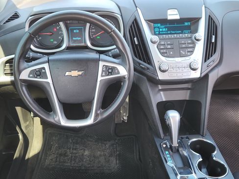 Used 2011 Chevrolet Equinox LT w/ Driver Convenience Package FWD image 23