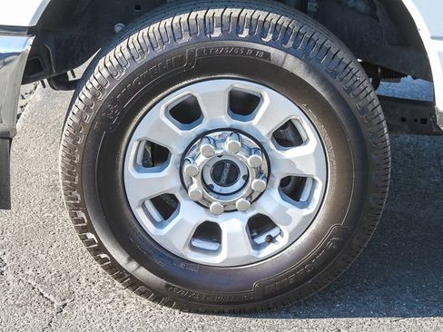 Used 2024 Ford F250 XLT AWD/4WD image 14