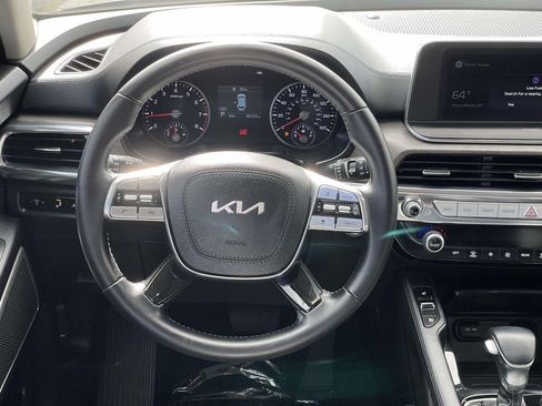 Used 2022 Kia Telluride EX w/ EX Premium Package image 8