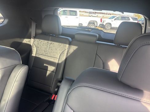 New 2026 GMC Acadia Elevation w/ Elevation Premium Package FWD image 23