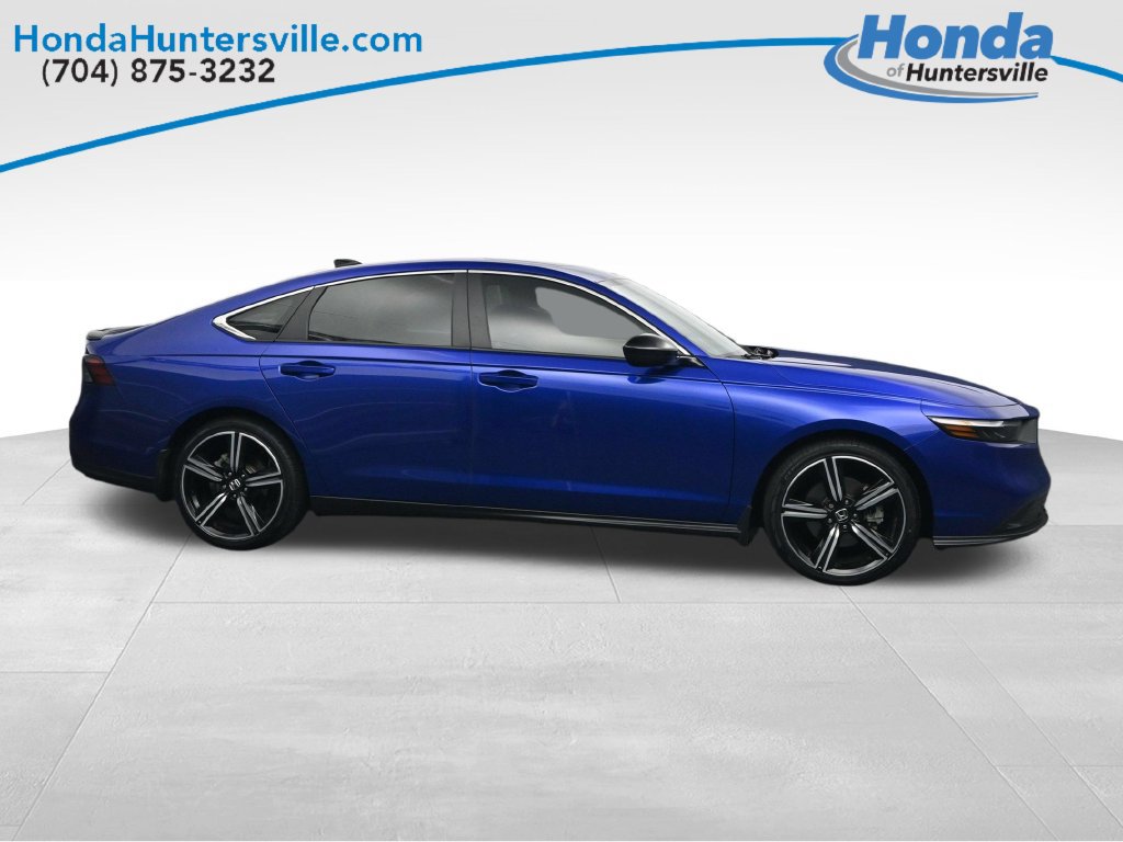 Used 2024 Honda Accord Sport image 6