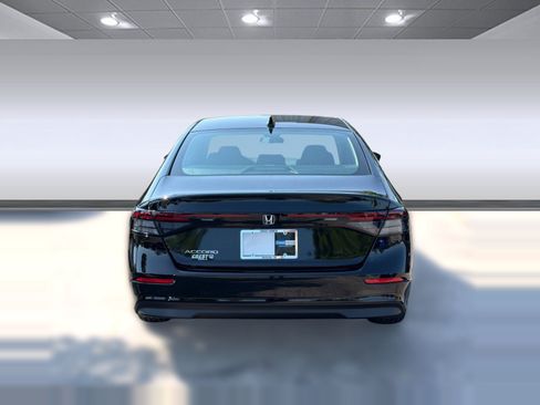 New 2026 Honda Accord LX image 10