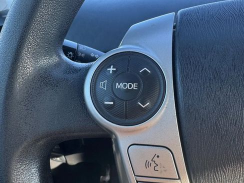 Used 2015 Toyota Prius Plug-In Hybrid image 14