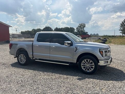 Used 2024 Ford F150 Lariat w/ FX4 Off-Road Package AWD/4WD image 7