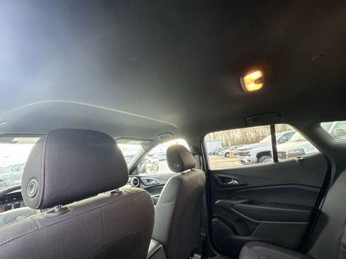 Used 2024 Chevrolet Trax RS w/ Driver Confidence Package image 19