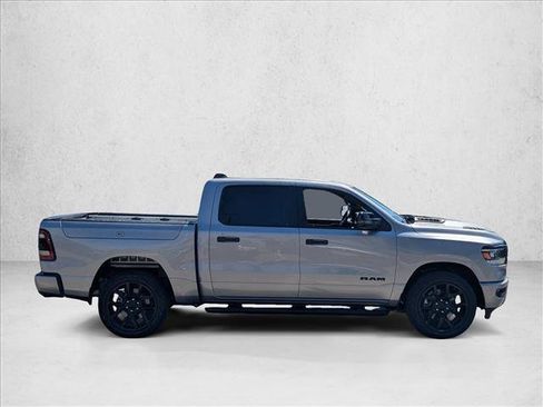Used 2024 RAM 1500 Laramie AWD/4WD image 4