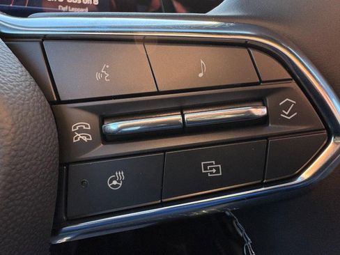 New 2026 Chevrolet Traverse LT w/ Midnight/Sport Edition image 39