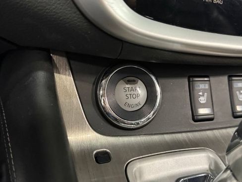 Used 2017 Nissan Murano SL w/ SL Technology Package AWD/4WD image 17