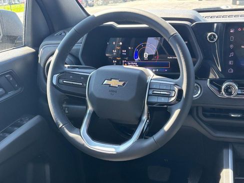 New 2026 Chevrolet Colorado W/T w/ WT Custom Package AWD/4WD image 7
