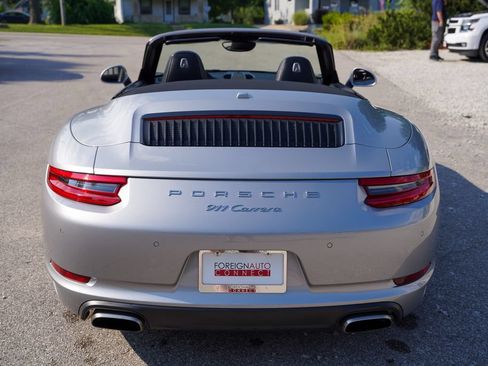 Used 2017 Porsche 911 Carrera RWD image 6