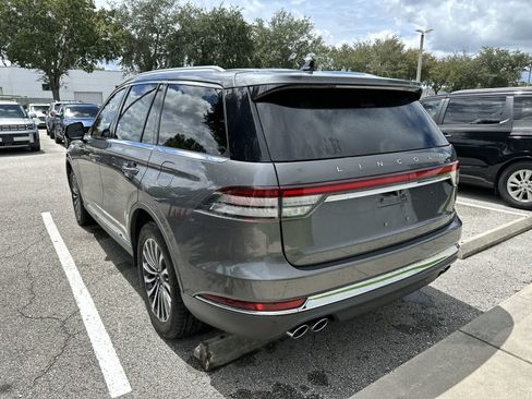 Used 2023 Lincoln Aviator Reserve AWD/4WD image 6