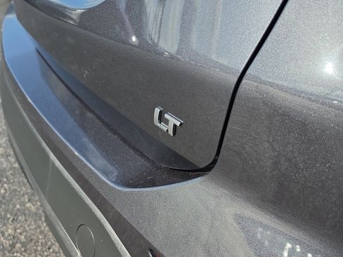 Used 2022 Chevrolet Equinox LT FWD image 6