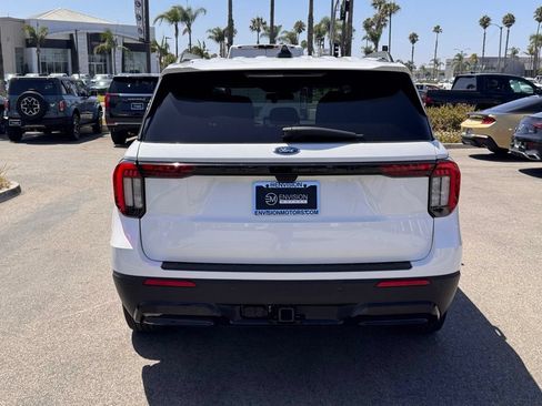 Used 2026 Ford Explorer ST-Line RWD image 11