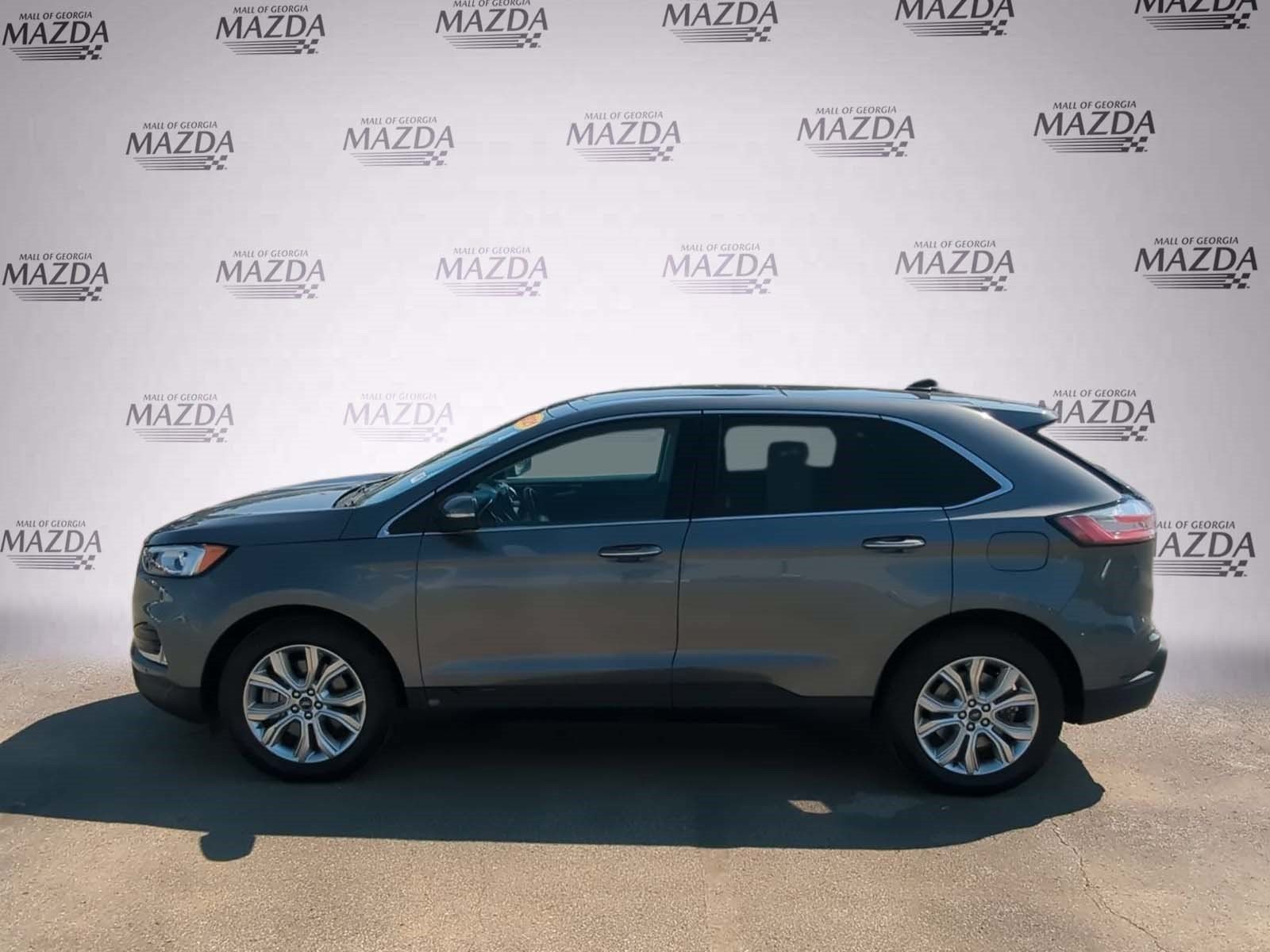 Used 2021 Ford Edge Titanium AWD/4WD image 5