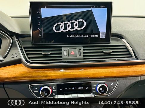 Certified 2023 Audi Q5 2.0T Premium Plus w/ Premium Plus Package AWD/4WD image 12